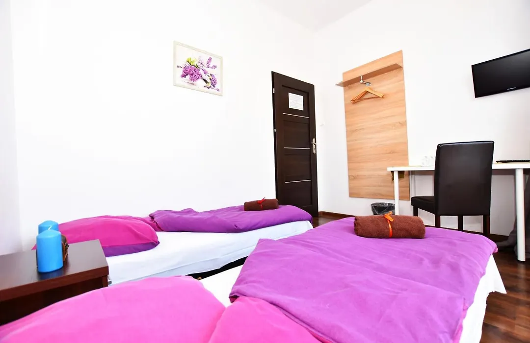 City Central Hostel Swidnicka-1