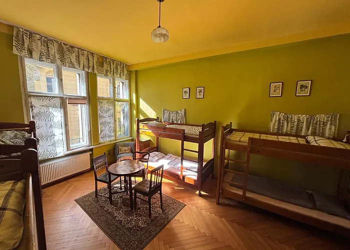 Hostel, Pokoje gościnne Mleczarnia - Ozonowane Wrocław